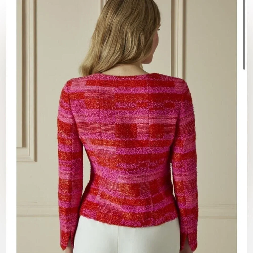 CHANEL Hot Pink Orange Gold Metallic Thread tweed Cropped Jacket 2001 C Size 34